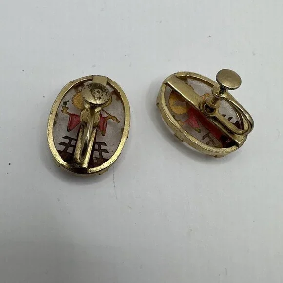 Vintage Geisha Earrings Clip On Twist On Hand Painted Gold Oval Earrings - Picture 8 of 9